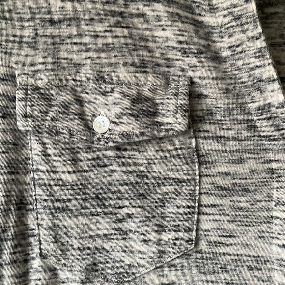 James Perse Button Down Shirt. Size 3 Large B1 - Picture 3 of 4